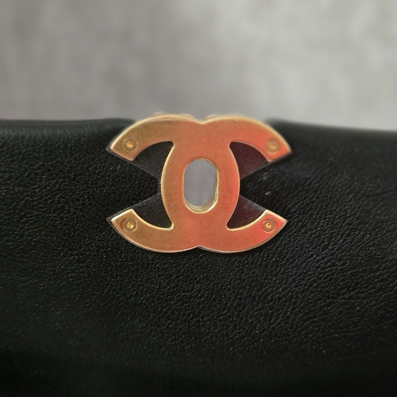 Chanel 19 limited edition - Picture 5 of 8